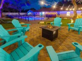 Jungle Haven Heated Pool Fun for 12