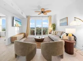 RIVER FLY IN The Meritt River & Runway View RFI 2BR QQ Airport