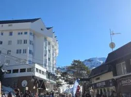 Plaza Pradollano edf Impala