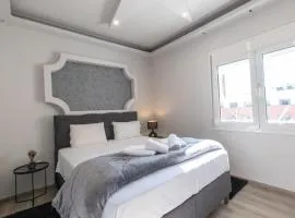 Aristotelous Amelia House