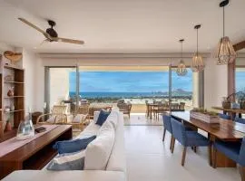 Spectacular New 2BR Condo with BBQ and Ocean views