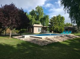 CAYE Guest House, hotel en Tunuyán