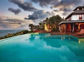 Fuego Del Mar Oceanfront Luxury Villa on Private Estate, khách sạn ở Juticalpa