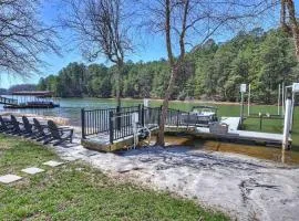 Knotty Pines by AvantStay Lake Views Renovated