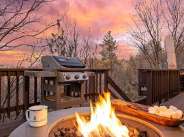 2 Decks Views Firepit Cozy Modern Relaxing Home Blue Spruce by AvantStay, hotel v destinaci North Shore
