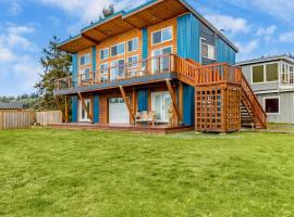 Chateau Coho by AvantStay Easy Beach Access, hotel in Greenbank