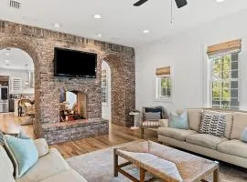 Family Home Beach Access Private Guest House