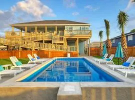 Private Pool Game Room Golf Cart Zone Boat Parking Beacharita by AvantStay