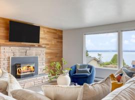 Whidbey Bliss by AvantStay 2min to Beach View, hotel i Greenbank