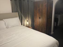 The Rampant Horse Public House, hotel in Fakenham