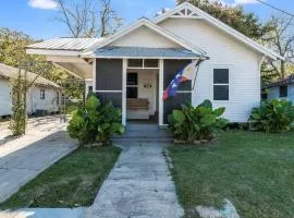 Corporate Comfort in Freetown - Spacious Homes for Work Crews