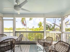 Paradise Point by AvantStay Golf Course Living, hotel in Stock Island