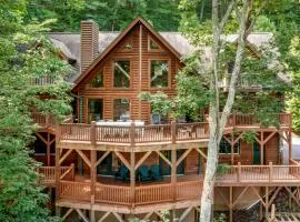 Leyland by AvantStay Cabin Mansion w Views