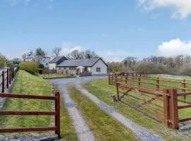 2 Bed in Clynderwen 82445