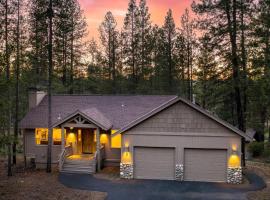 Quail by AvantStay Great Location Game Room Hot Tub Deck, ξενοδοχείο σε Sunriver