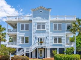3800 Cameron Boulevard AvantStay Pool Ocean Views Deck, hotel in Isle of Palms