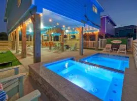 Totally Beachin by AvantStay Private Heated Pool Hot Tub Fire Pit