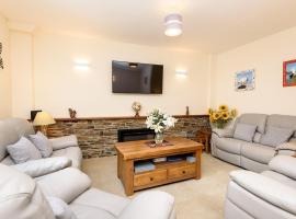 Heart of Looe Apartment, Hotel in Looe