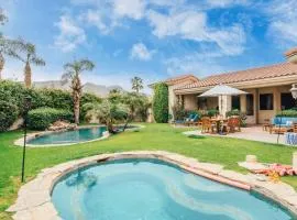 Firefly by AvantStay Spacious Backyard w Pool Hot Tub