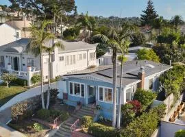 Cliff View by AvantStay Hot Tub Fire Pit 1 block from Downtown La Jolla