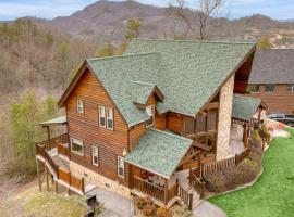 Morven by AvantStay Secluded w Mountain Views, hotel a Sevierville
