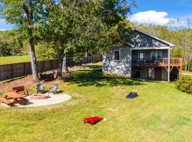 Little Pisgah Sunrise by AvantStay Mountain View