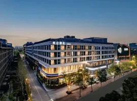 Madison Hotel Zhengzhou Beilonghu Financial Center