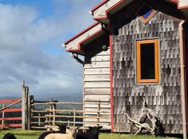 Chepu - Lodge Chimango Caracara, hotel in Chepu