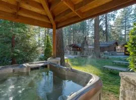 Lake Star by AvantStay Hot Tub Walk to Beach