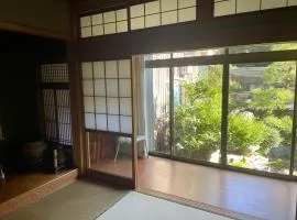 民宿上田屋A Traditional Coastal Fishermans Guesthouse uedaya