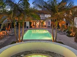 Close to Beach w Patio Resort Amenities The Point at Corniche by AvantStay