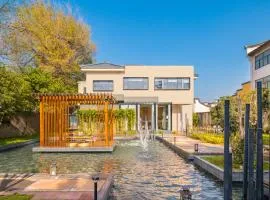 Huazhu Luxury Wuzhen Mushe Shiguang Hot Spring B&B