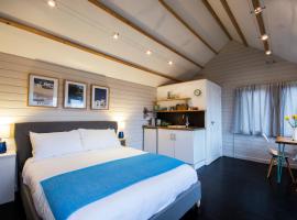 The cabin: Truro şehrinde bir otel