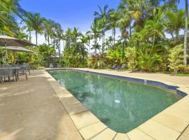 The Villas Palm Cove-PRIVATE POOL in each villa, resort en Palm Cove