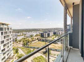 Ellipse Waterfall - Luxe Urban Escape, hotel en Midrand