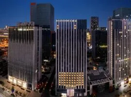 Madison Hotel Zhengzhou East Railway Station