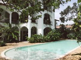 Oura Spirit, hotel i Unawatuna