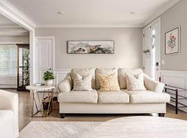 Luxury World Cup Stay Near NYC & MetLife Stadium!, cottage a Palisades Park