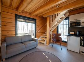 Iisland Usva, seaside house with sauna and jacuzzi, hotel i Ii
