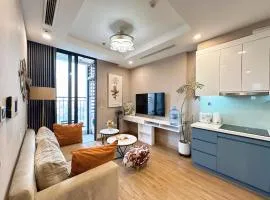 Jolie Apartment Vinhomes Green Bay