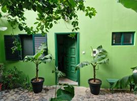 Casa Medina, viešbutis mieste Fajãzinha