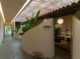 MOONLIGHT Homestay & Hotel