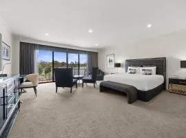 The Carrington Hotel