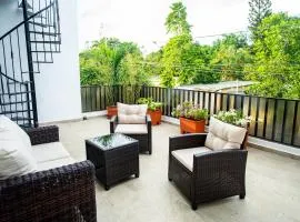 Casa moderna cerca de Casa de Campo con Wi-Fi profesional y espacio para 8 personas