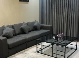 Aparthotel and courtyard in Al-Rawda neighborhood next to Abha Airport 1