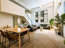 Luxury 3BR NY-Style in the Heart of Melbourne