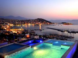 Pine City Residence, hotel a Kusadası