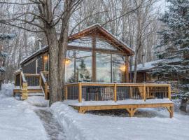 Lake Muskoka 2-bedroom Cottage - Pier 100 #50, ξενοδοχείο σε Port Carling