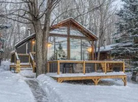 Lake Muskoka 2-bedroom Cottage - Pier 100 #50