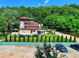 Cornu Complex MEM, hotel v destinaci Câmpina